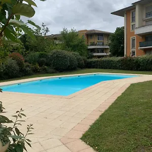  Appartement Rose T2, Climatisation,parking Prive, Piscine, Wifi , Confort